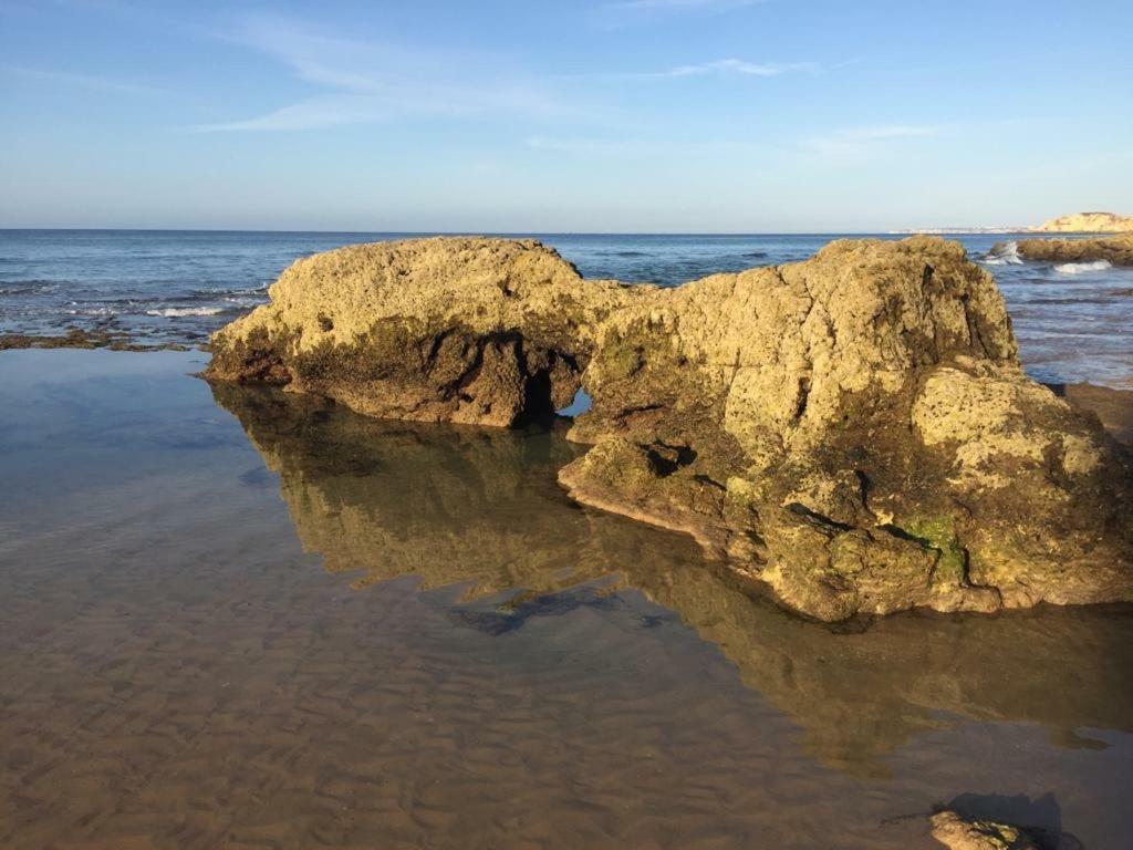 Panoramic Apartment In Portimao: Ocean View, Wifi Bagian luar foto