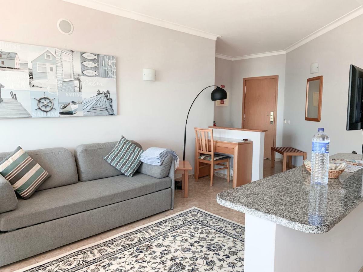 Panoramic Apartment In Portimao: Ocean View, Wifi Bagian luar foto