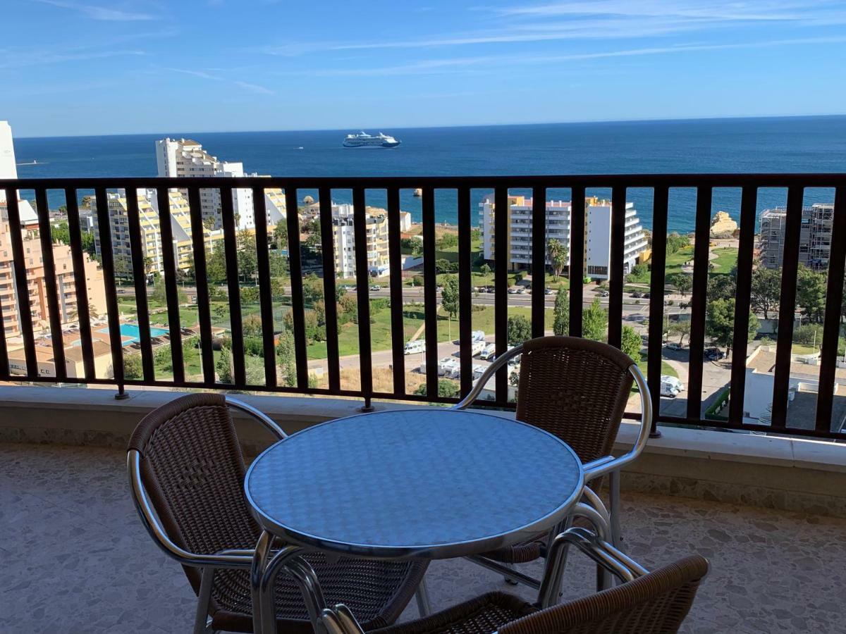 Panoramic Apartment In Portimao: Ocean View, Wifi Bagian luar foto